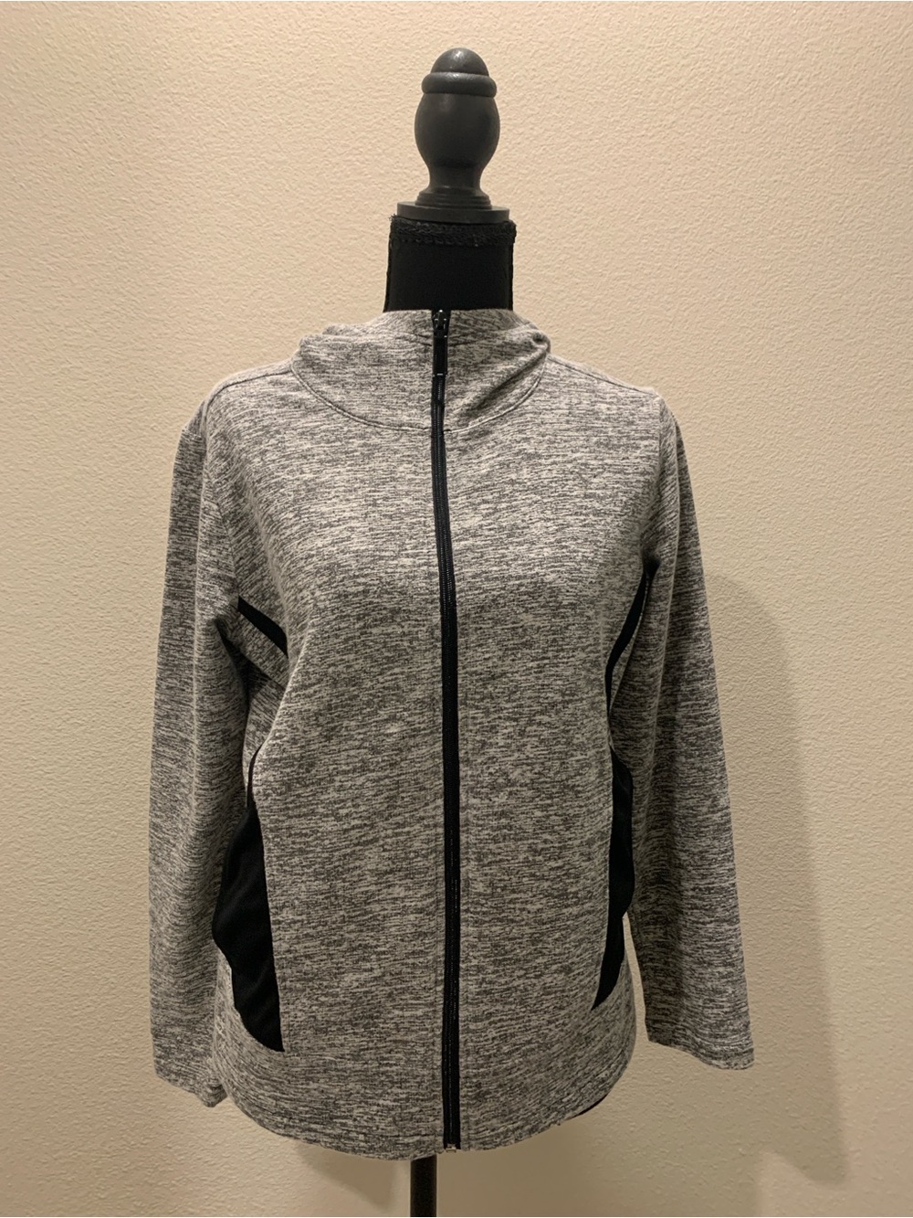 made for life Gray Full-Zip Hoodie with Black Side Panels (Size PS)